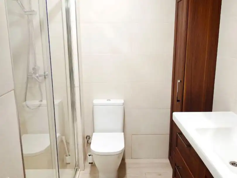 Bany de Pis de lloguer en Centro