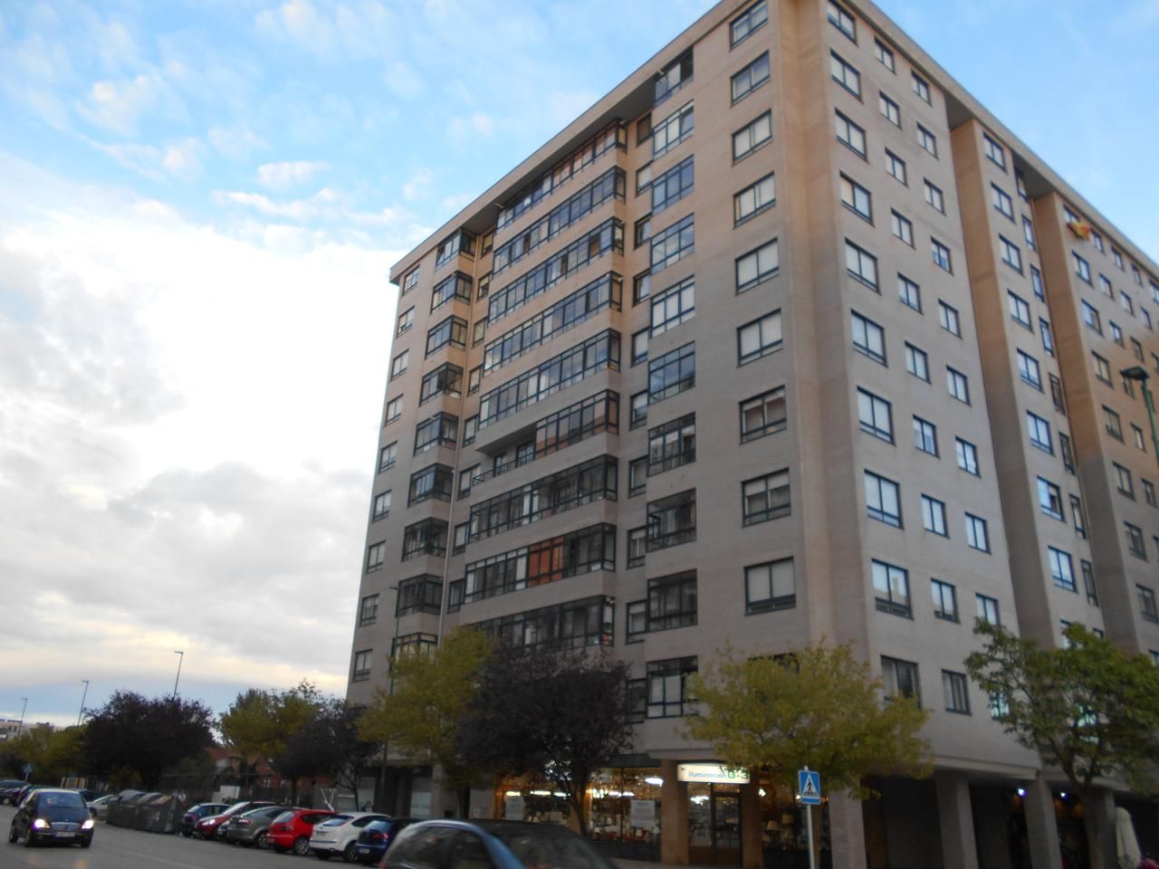 Exterior view of Flat to rent in Burgos Capital  with Heating and Furnished