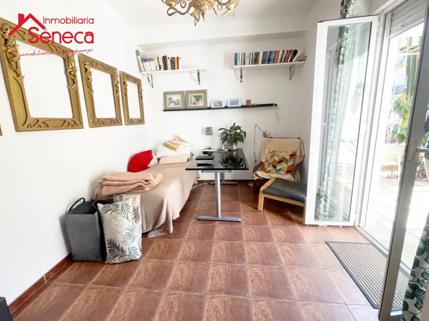 Piso en venta en JULIO PELLICER, Ciudad Jardín - Zoco