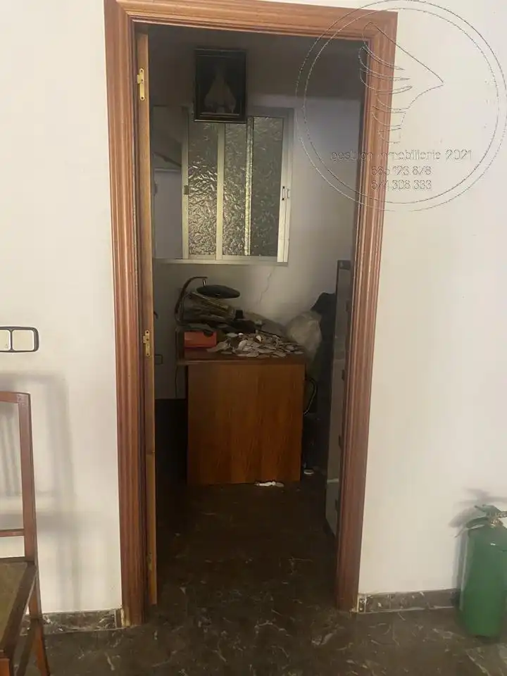 Ground floor for sale in Linares  with Terrace