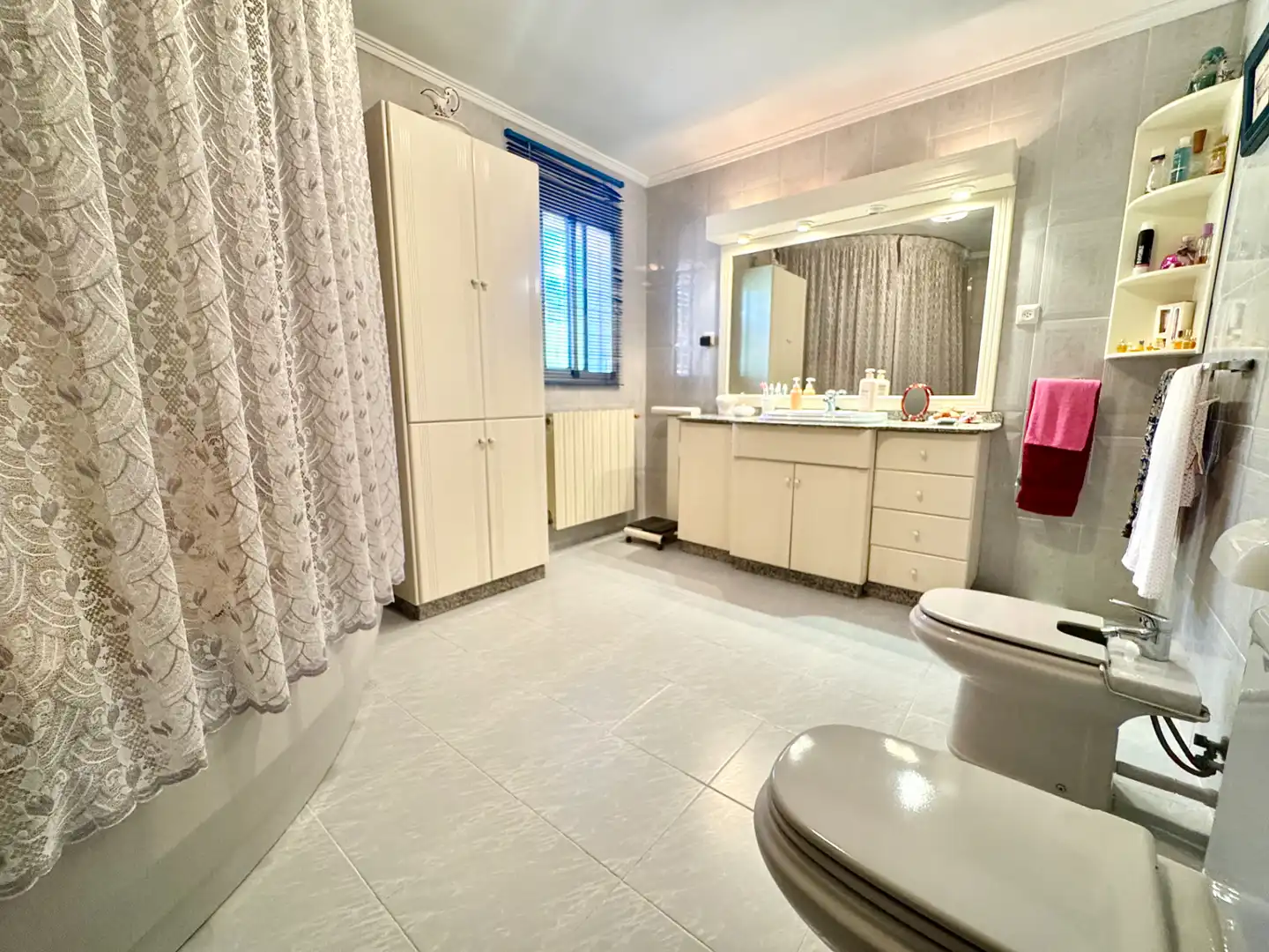 Baño de Casa o chalet en venta en Moncada con Aire acondicionado, Jardín privado y Terraza