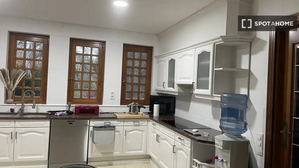 Cocina de Apartamento para compartir en Alicante / Alacant con Aire acondicionado y Terraza