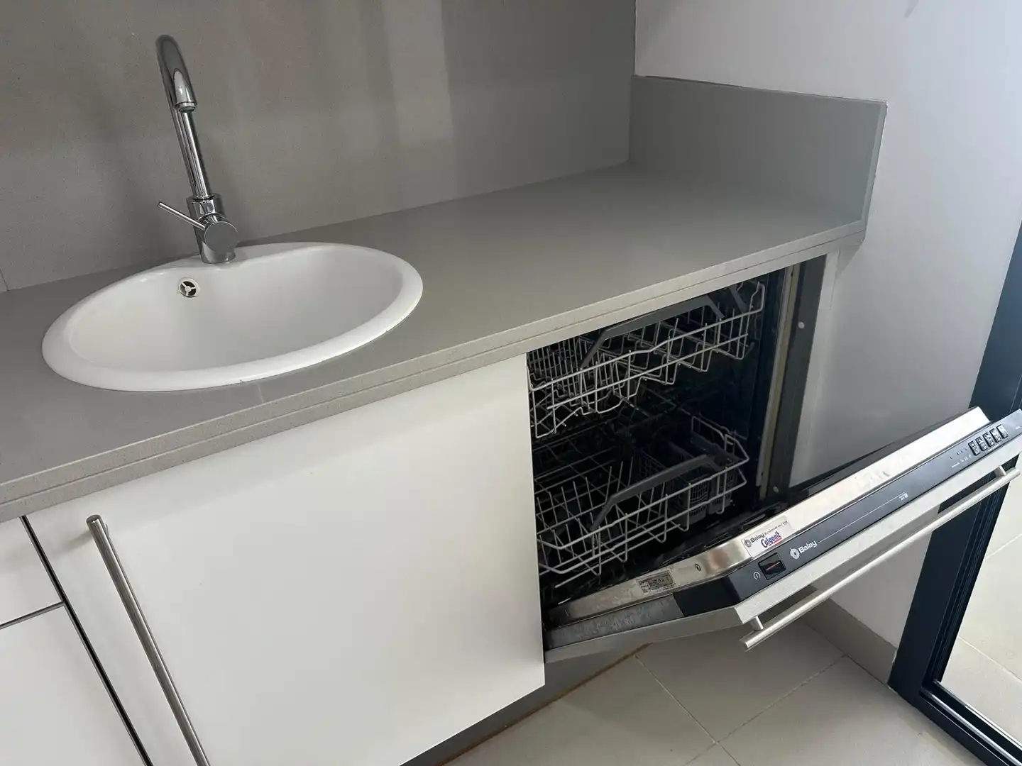 Cocina de Piso de alquiler en Alicante / Alacant con Aire acondicionado y Piscina comunitaria