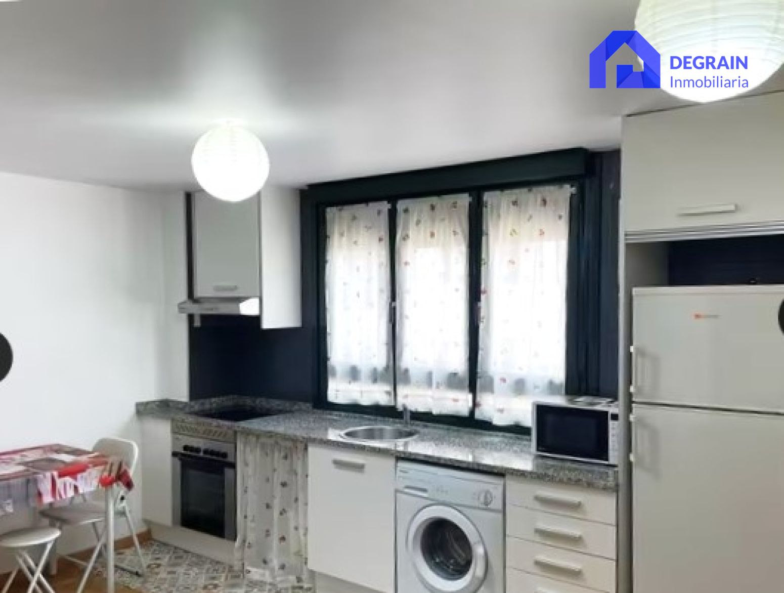 Kitchen of Flat to rent in Oviedo   with Heating