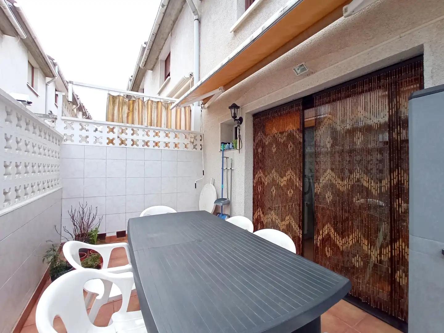 Terraza de Casa adosada en venta en Irun  con Terraza, Trastero y Amueblado