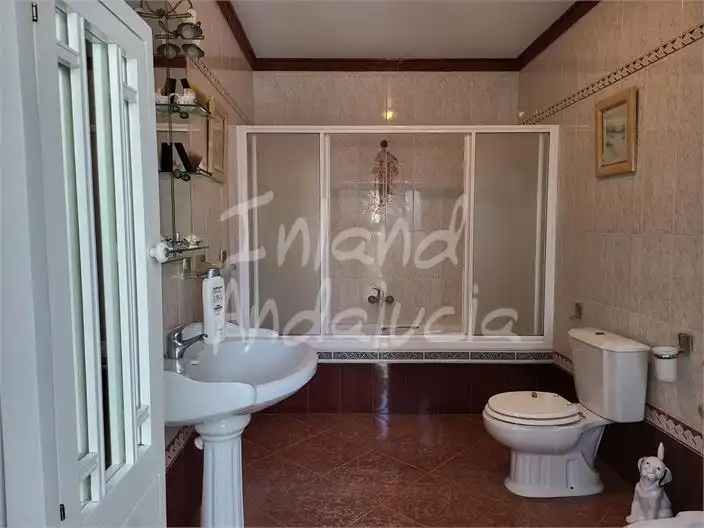 Baño de Apartamento en venta en Benamejí con Trastero
