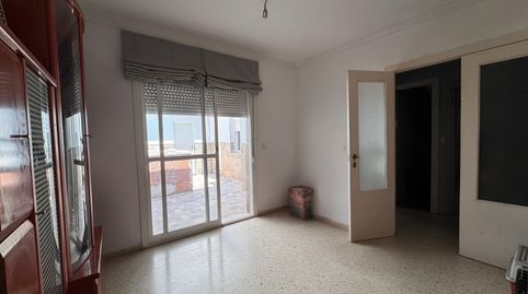Foto 3 de Casa adosada en venda a Calle Portugal, Sanlúcar la Mayor, Sevilla