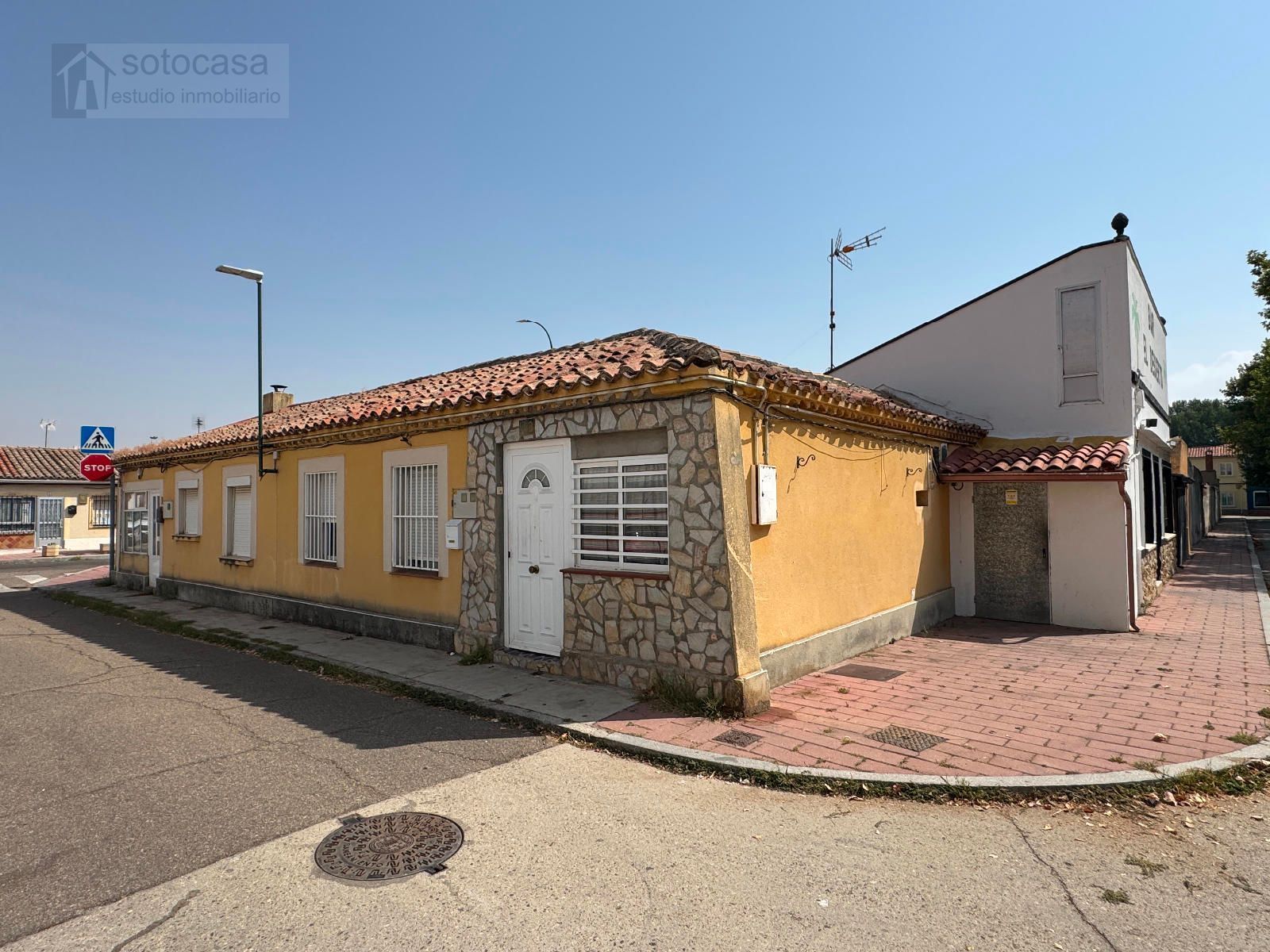 Exterior view of House or chalet for sale in Valladolid Capital