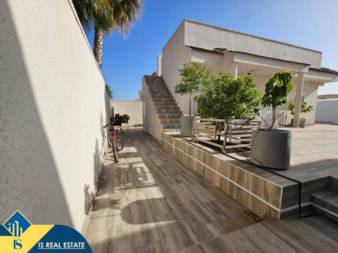 Terrassa de Casa o xalet en venda en Rojales amb Aire condicionat, Calefacció i Jardí privat