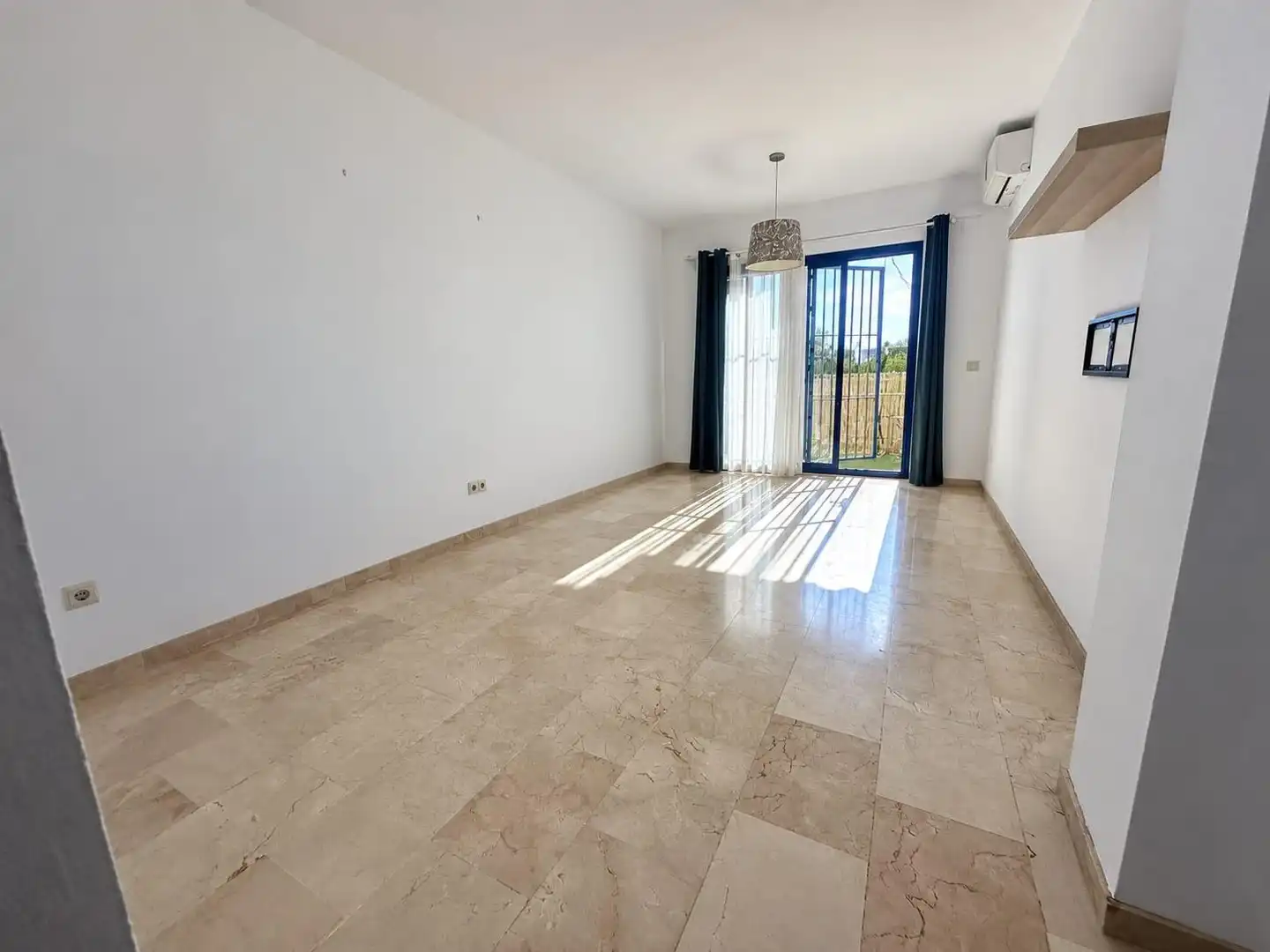 Living room of Flat for rent in Santangelo