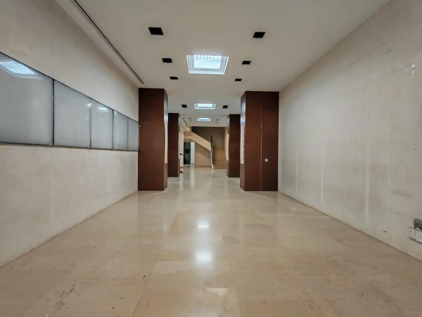 Local commercial à louer à Ciutat Vella, imagen 7