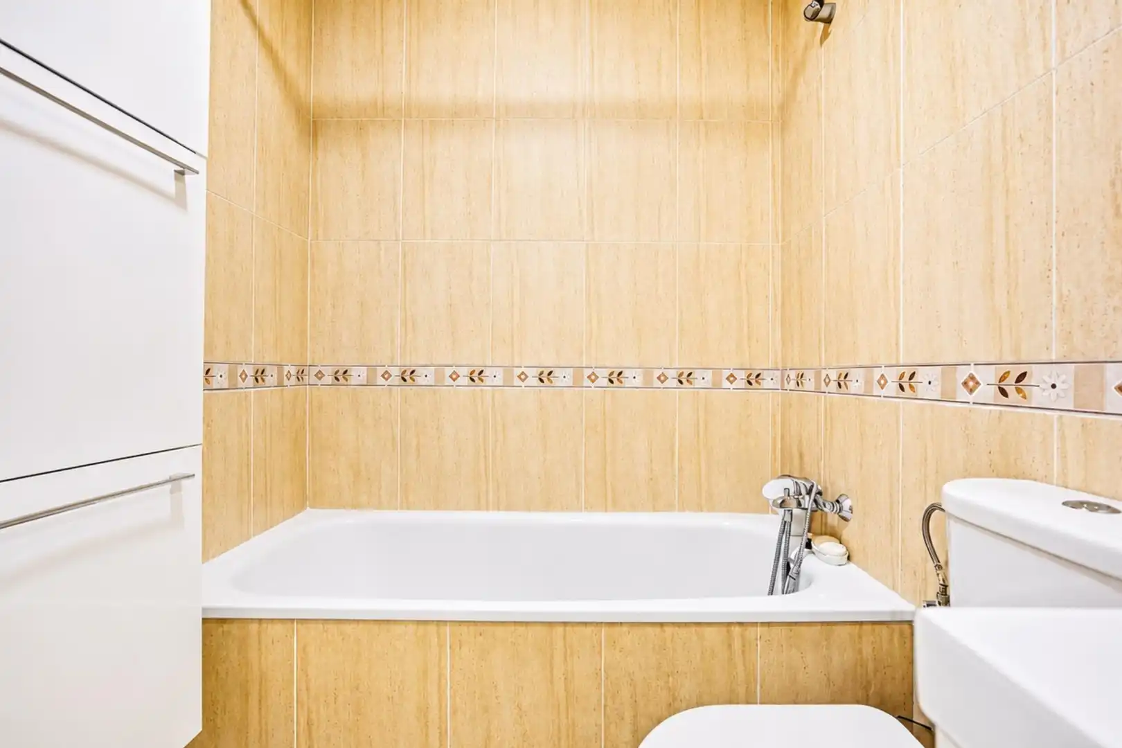 Badezimmer von Einfamilien-Reihenhaus zum Verkauf in Chiclana de la Frontera