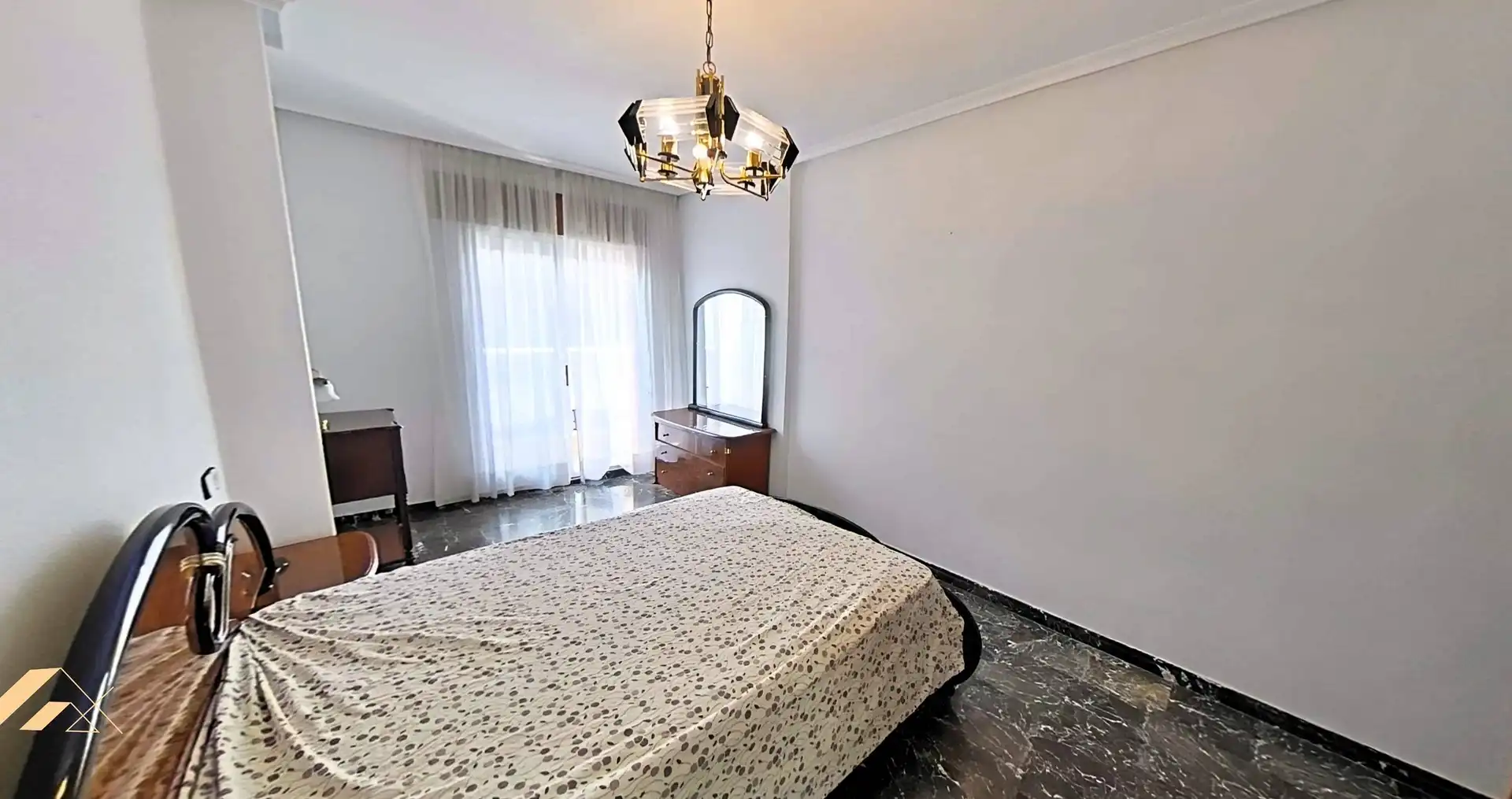 Dormitori de Apartament en venda en Pilar de la Horadada amb Aire condicionat