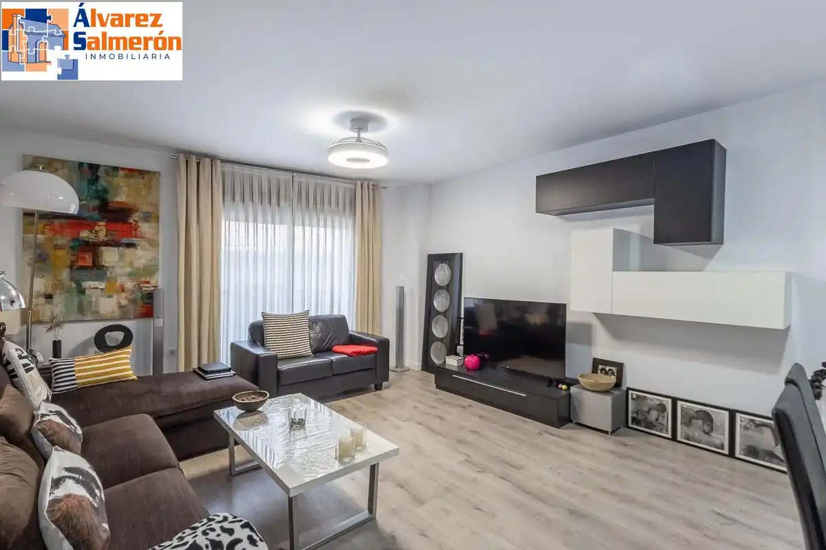 Wohnung mit Aufzug zum Verkauf in Calle ESTACADAS