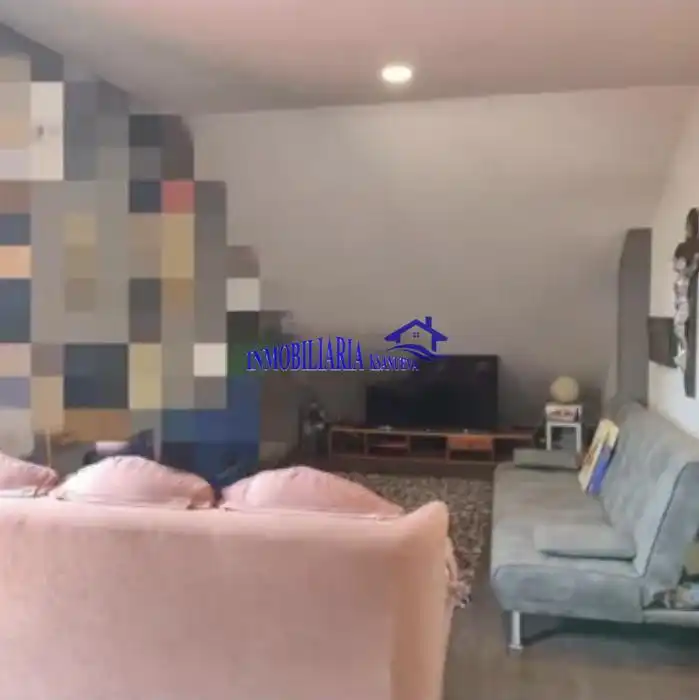 Sala d'estar de Casa o xalet en venda en Córdoba amb Piscina