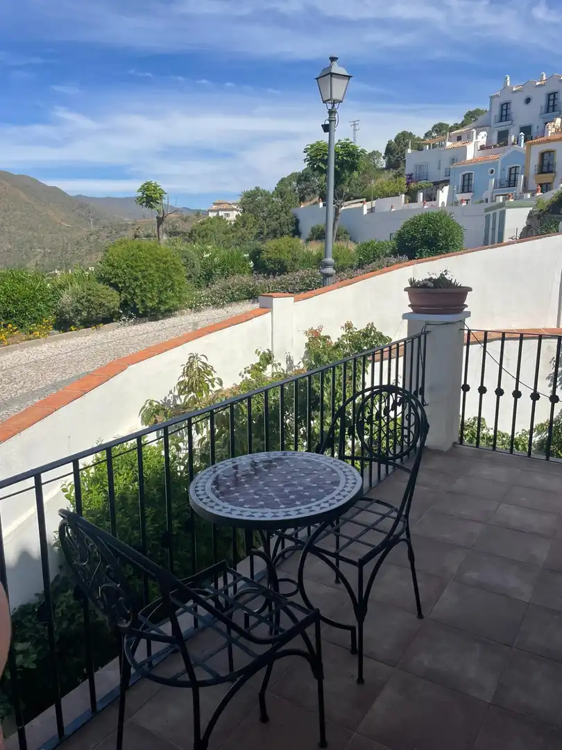 Terraza de Casa adosada en venta en Benahavís con Aire acondicionado, Jardín privado y Terraza