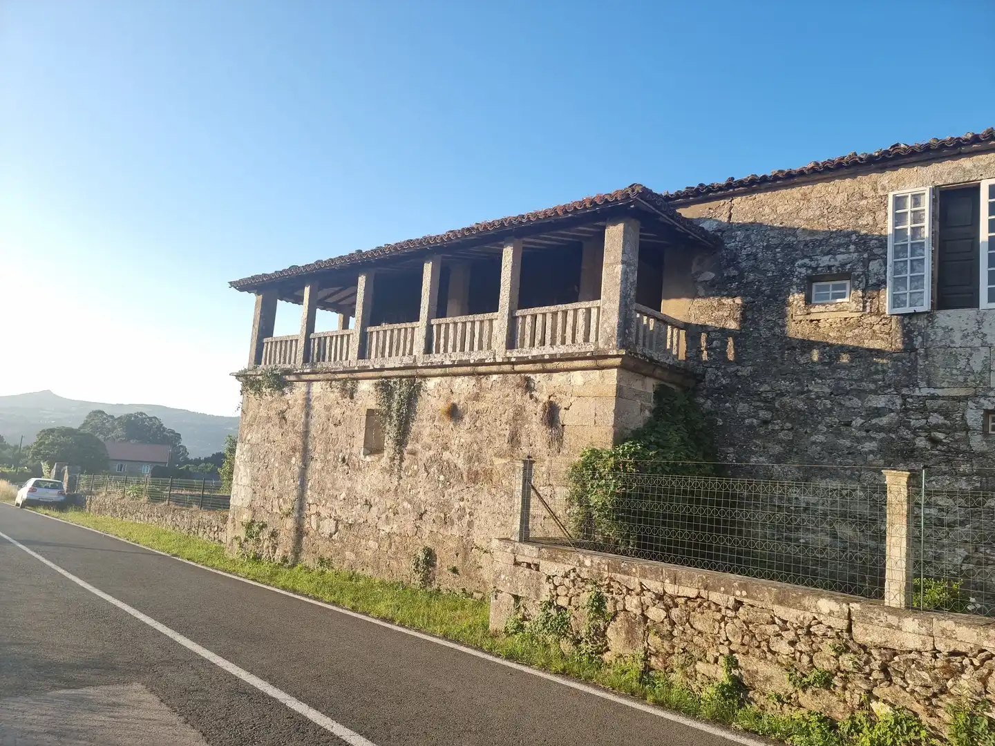 Außenansicht von Country house zum Verkauf in A Estrada  mit Privatgarten, Parkett und Terrasse