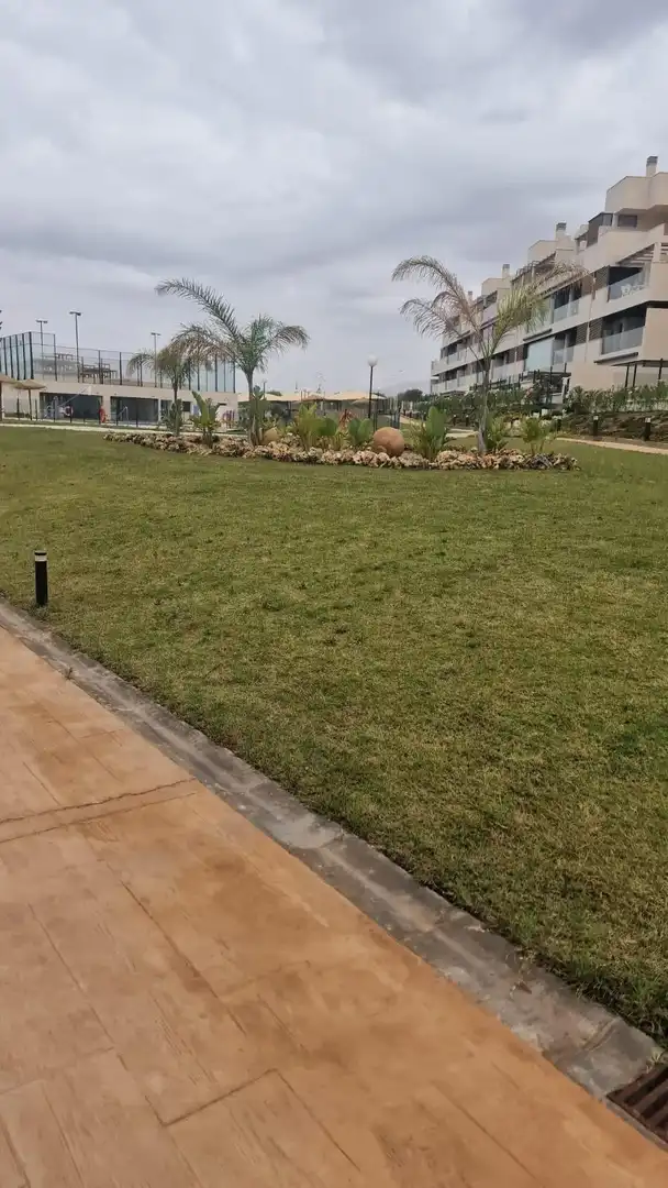 Àtic de lloguer en Almería amb Aire condicionat, Calefacció i Jardí privat