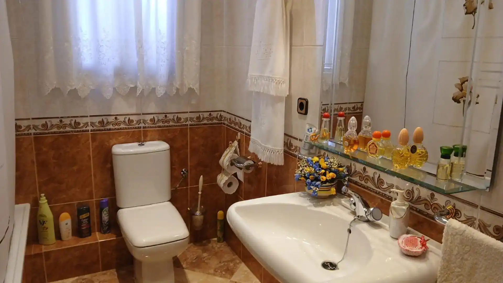 Bany de Casa o xalet en venda en Lopera amb Aire condicionat, Jardí privat i Traster