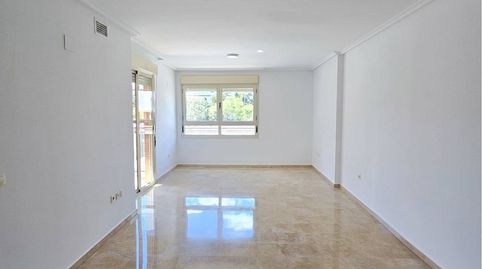 Foto 3 de Piso de alquiler en Sant Llorenç - Zona Alfahuir, Valencia Capital