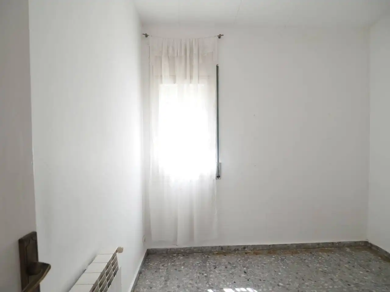 Dormitori de Casa o xalet en venda en Granollers amb Calefacció, Jardí privat i Terrassa