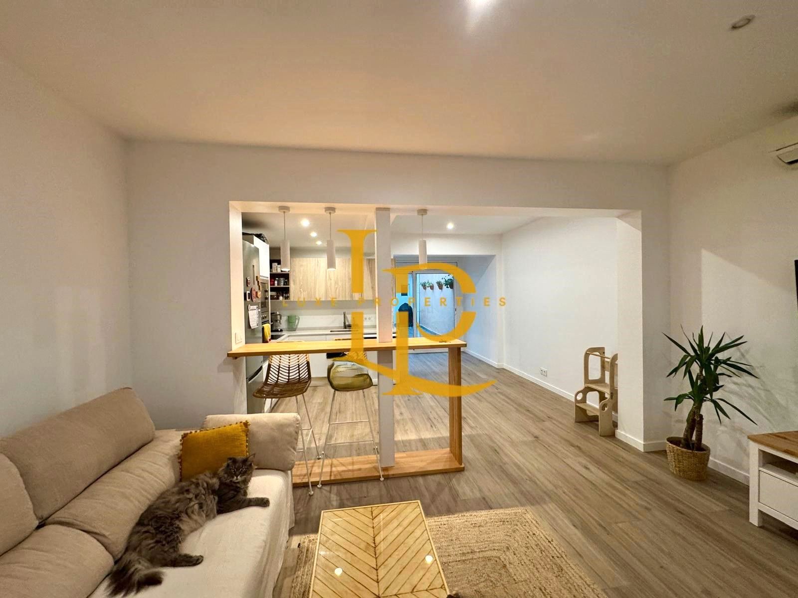 Casa adosada en venda en Terrassa amb Aire condicionat, Calefacció i Parquet