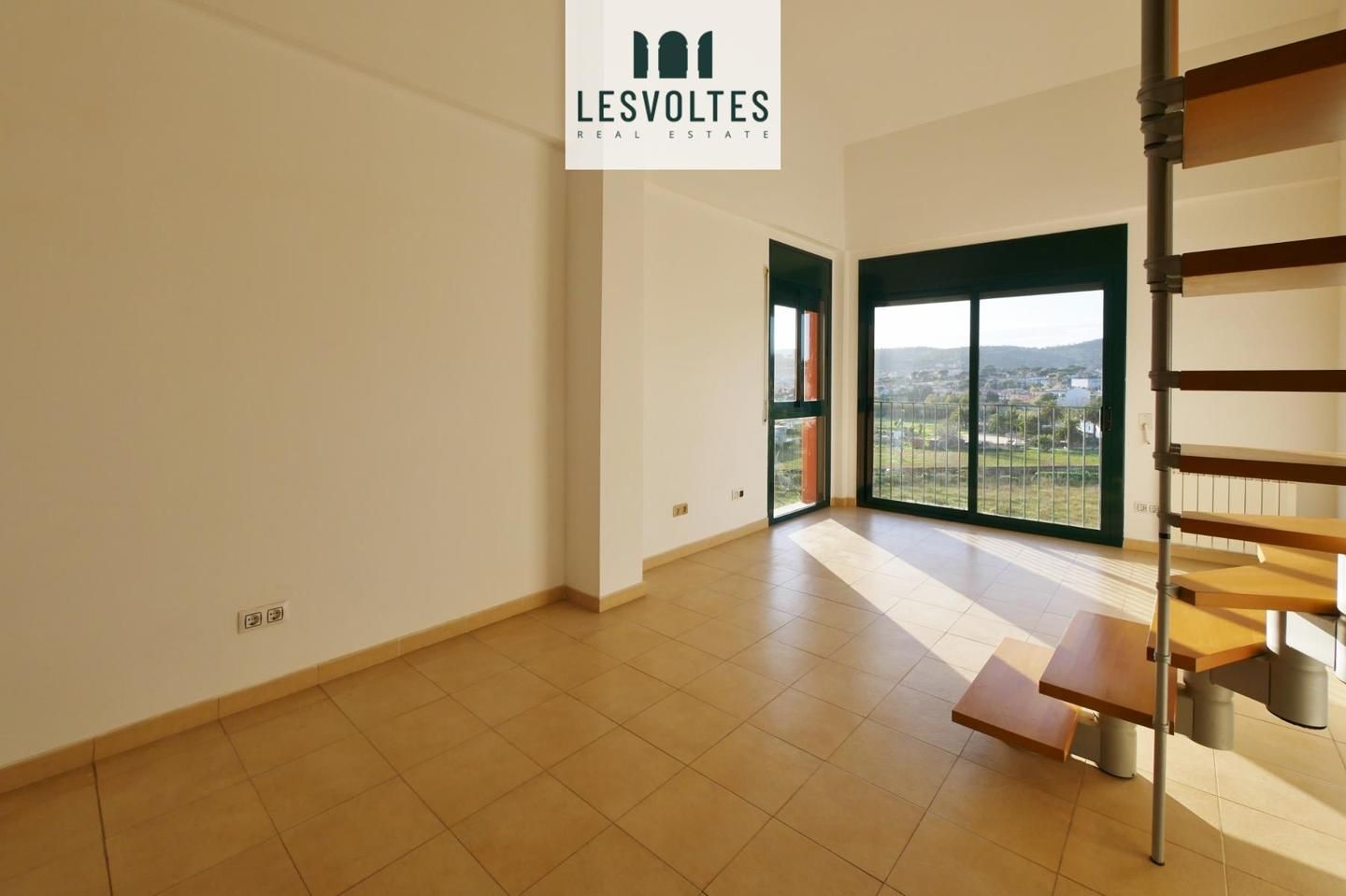 Duplex for sale in Carrer Miguel Hernández, Molí de Vent - La Sauleda