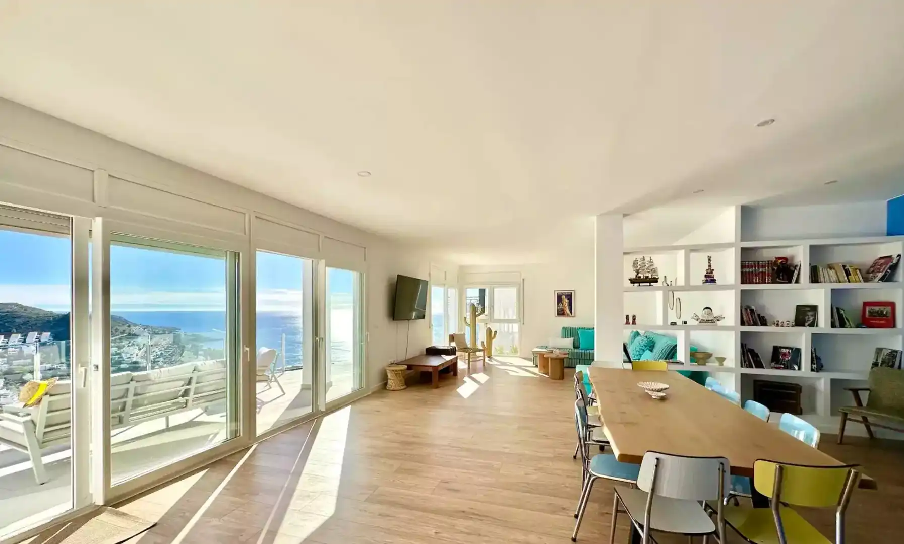 Casa con piscina en venta en joan luis vives, imagen 15