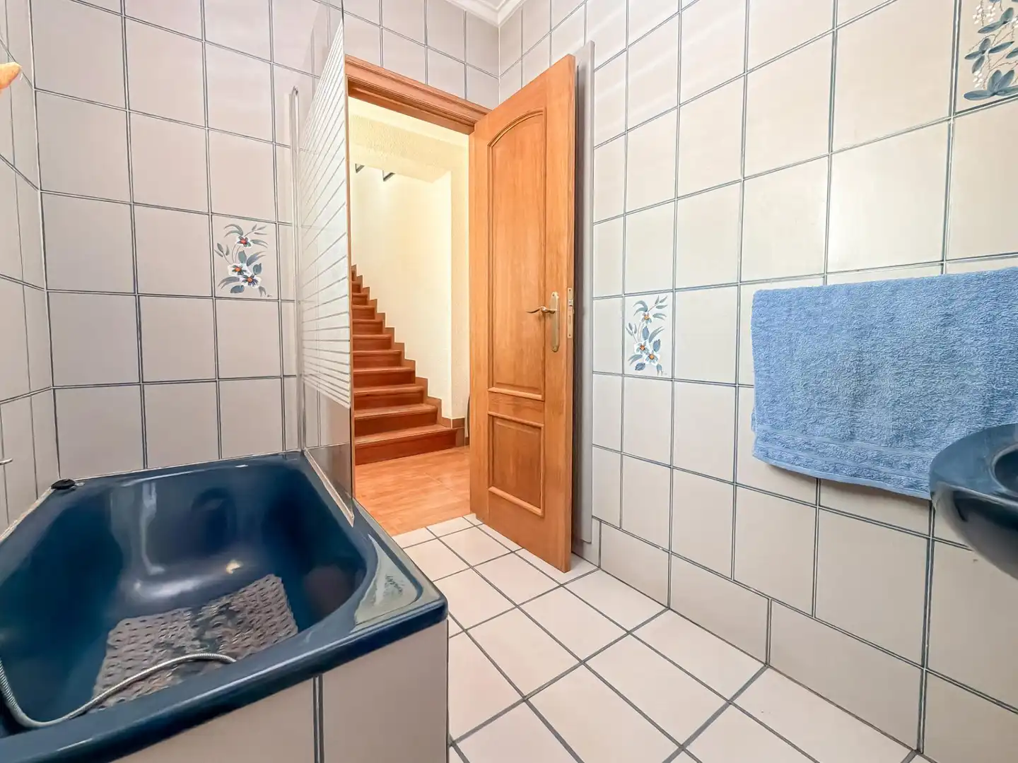 Bany de Casa o xalet en venda en L'Eliana amb Aire condicionat, Jardí privat i Terrassa