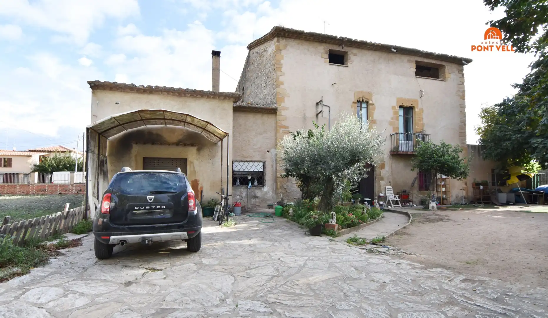 Casa rústica en venta en La Bisbal d'Empordà
