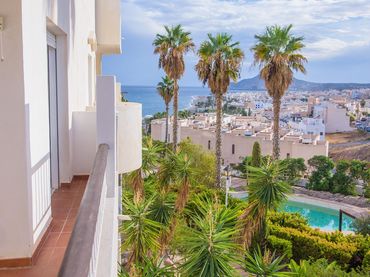 Appartement avec piscine à vendre à Calle Mojácar 19