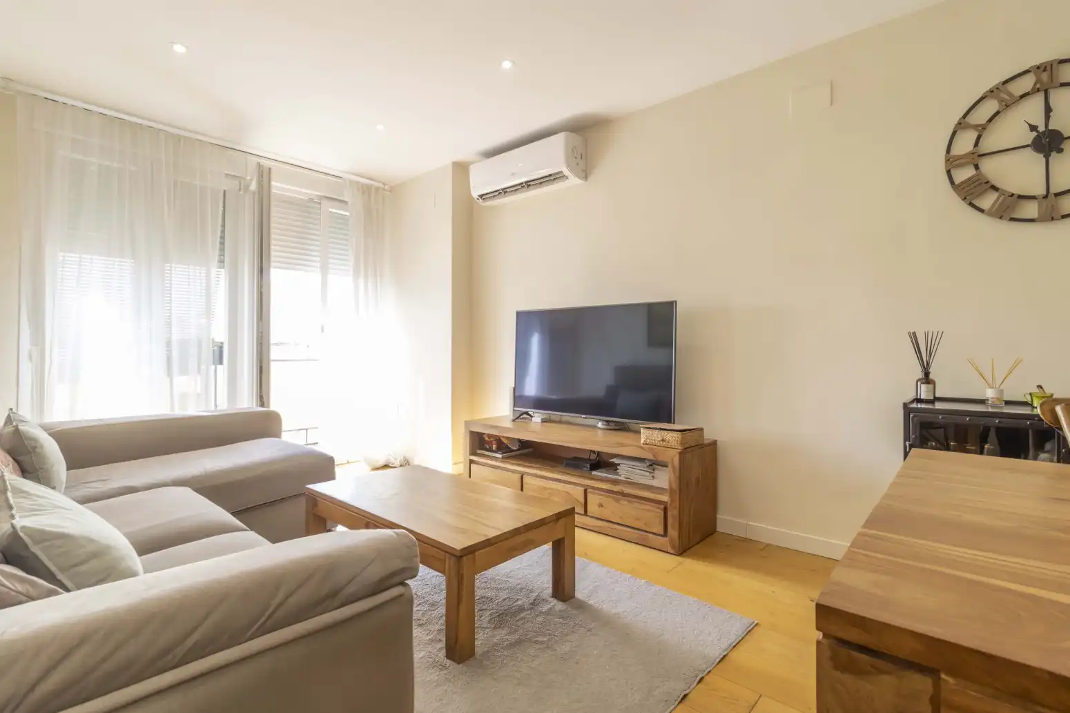 Sala de estar de Piso en venta en Sevilla con Aire acondicionado y Balcón