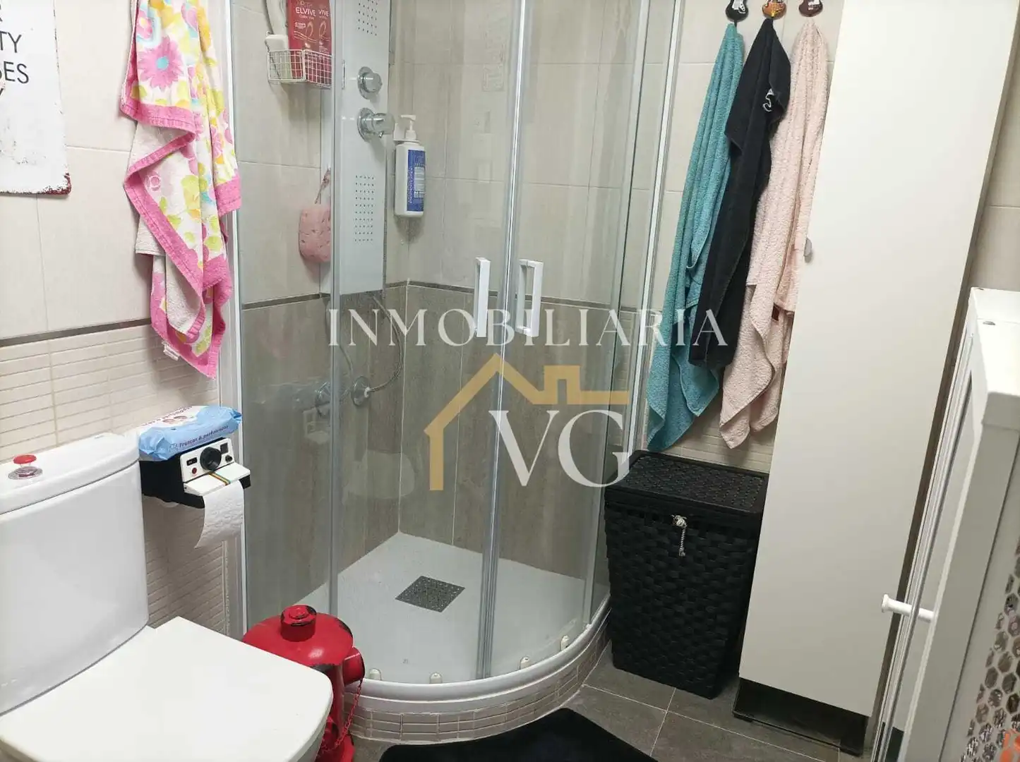 Baño de Apartamento en venta en Guillena con Aire acondicionado, Piscina y Piscina comunitaria