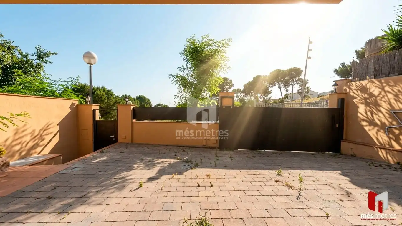 Terraza de Casa o chalet de alquiler en El Masnou con Calefacción, Jardín privado y Trastero