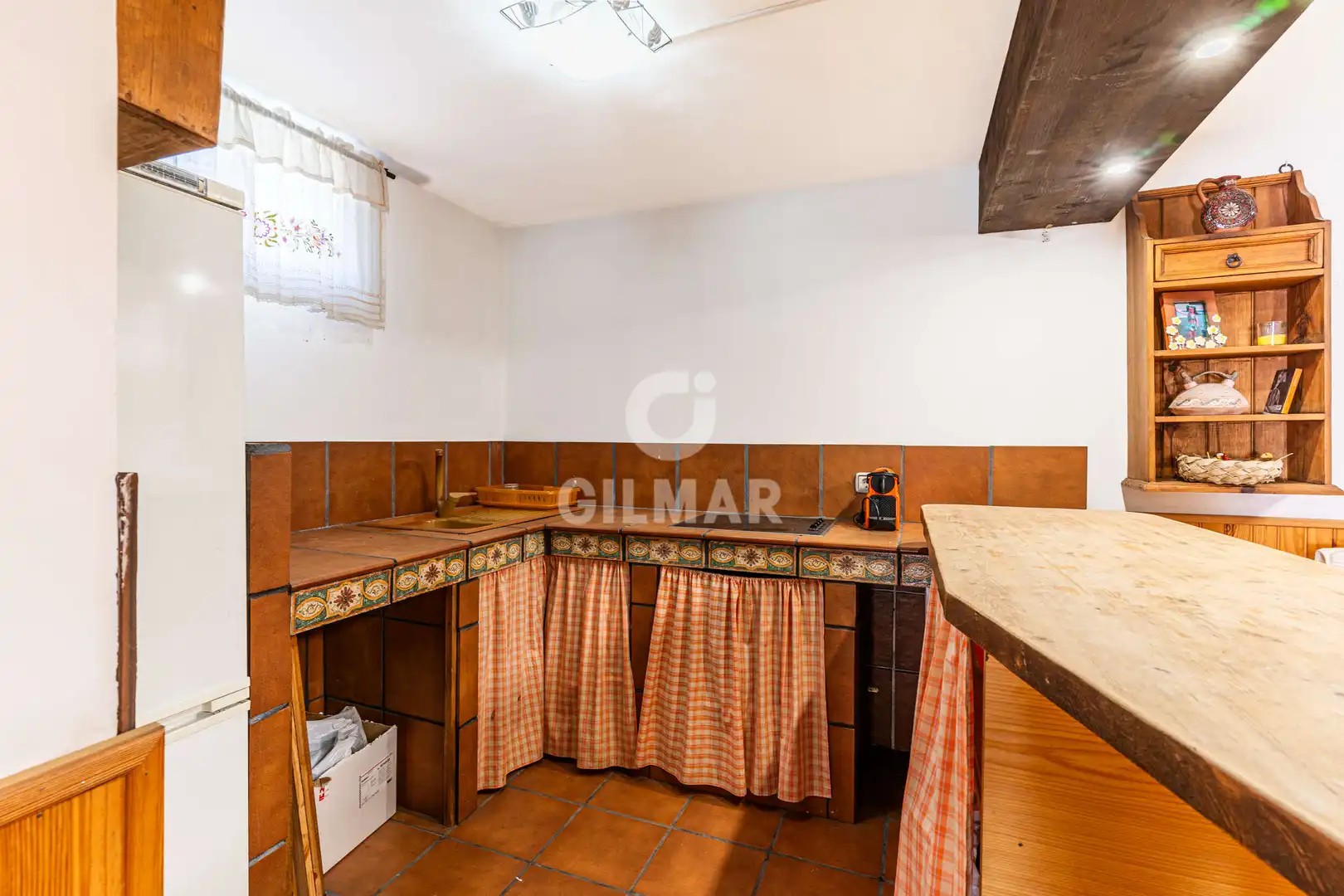 Kitchen of Houses for sale in Moraleja de Enmedio  with Heating, Private garden and Swimming Pool