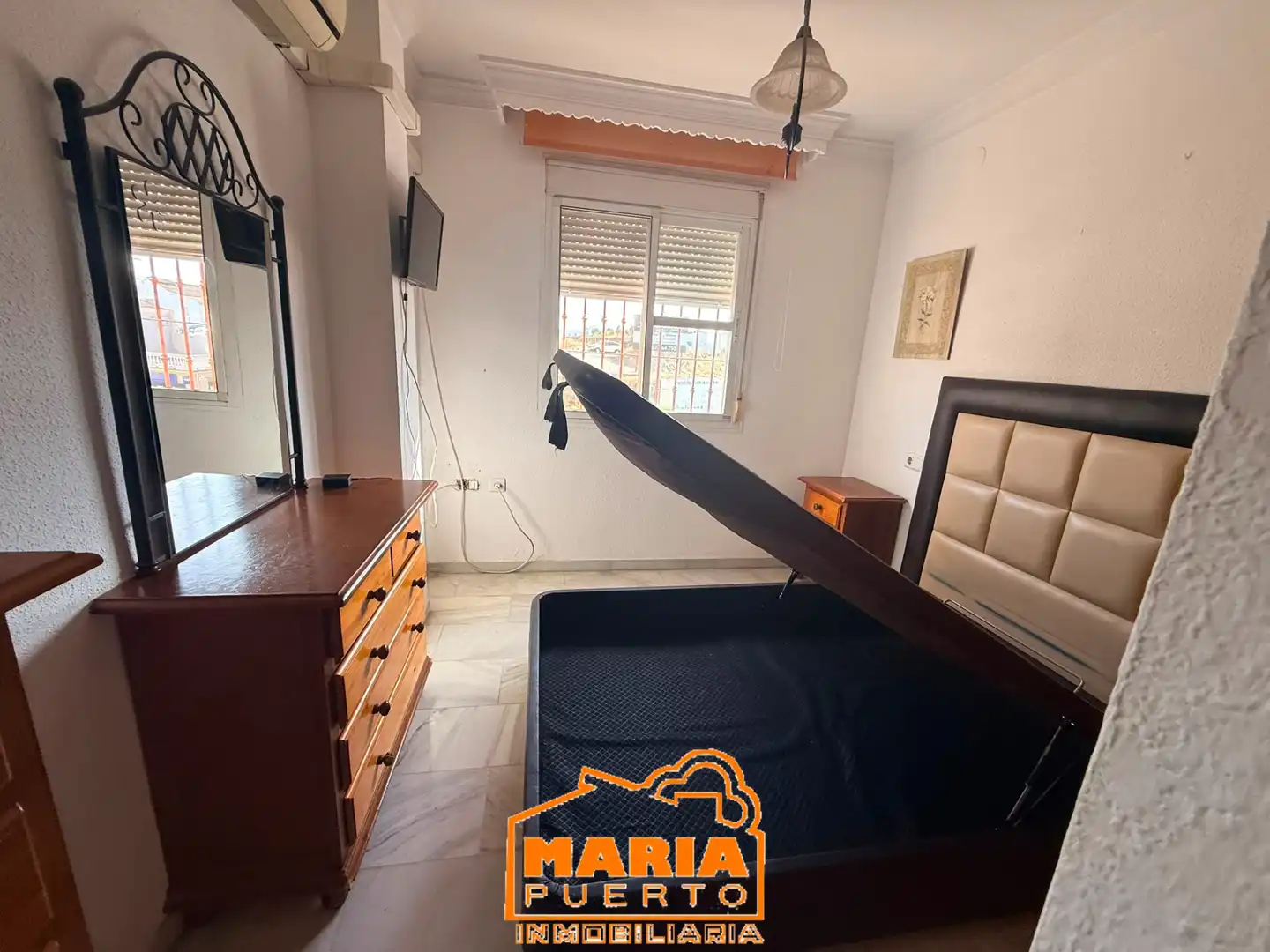 Habitación de Piso en venta en Málaga con Terraza y Trastero