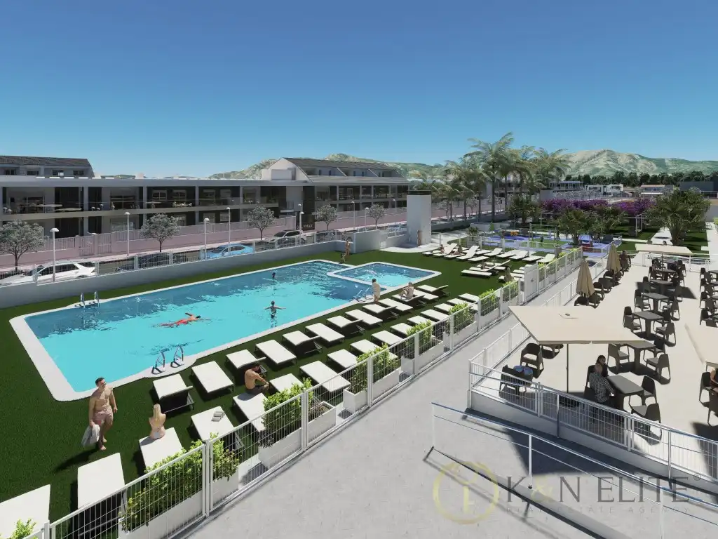 Swimming pool of Flat for sale in Cabanes
