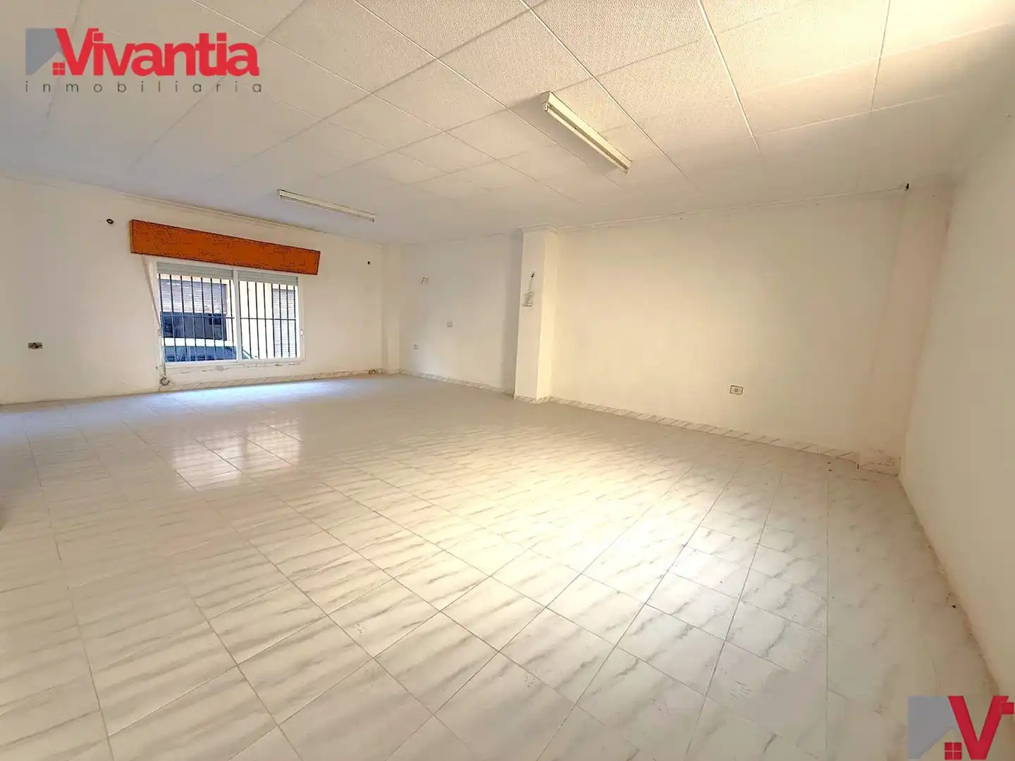 Local comercial en venta en Lorca Ciudad, imagen 2