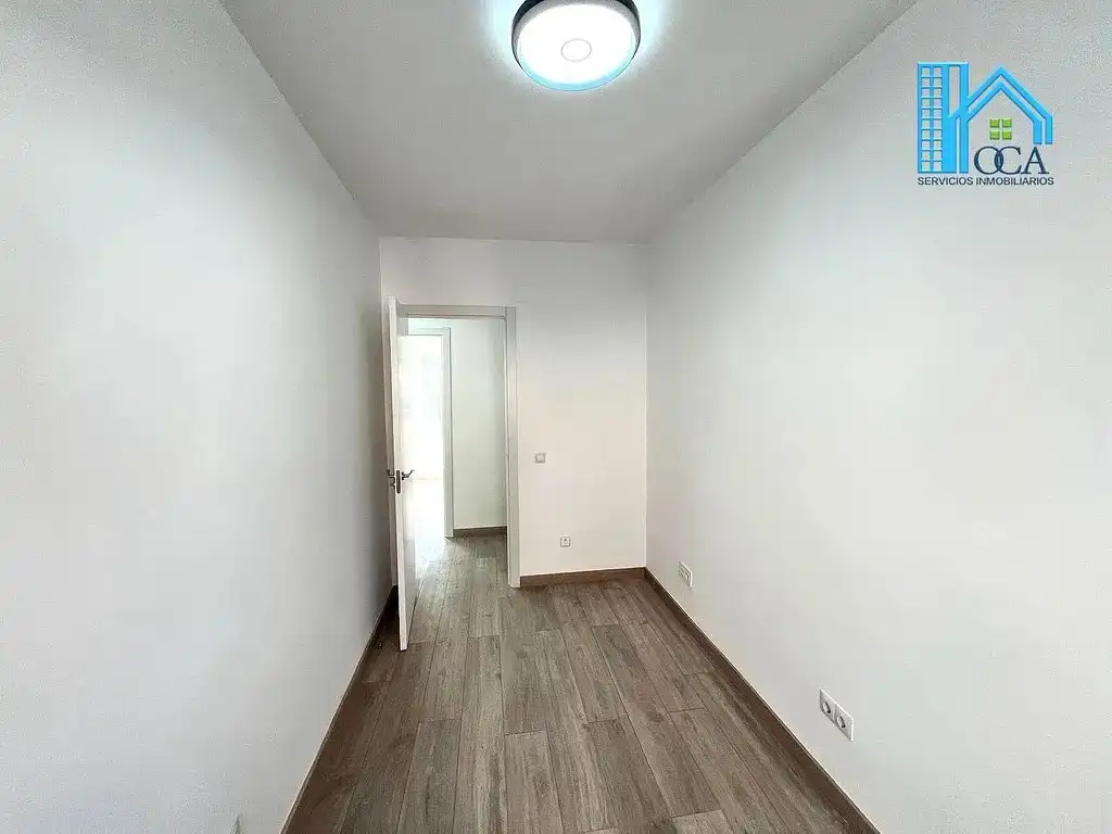 Flat for sale in Madrid  with Air Conditioner