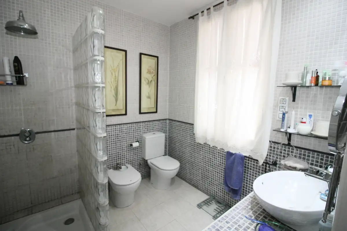 Baño de Edificio en venta en Arenas de San Pedro