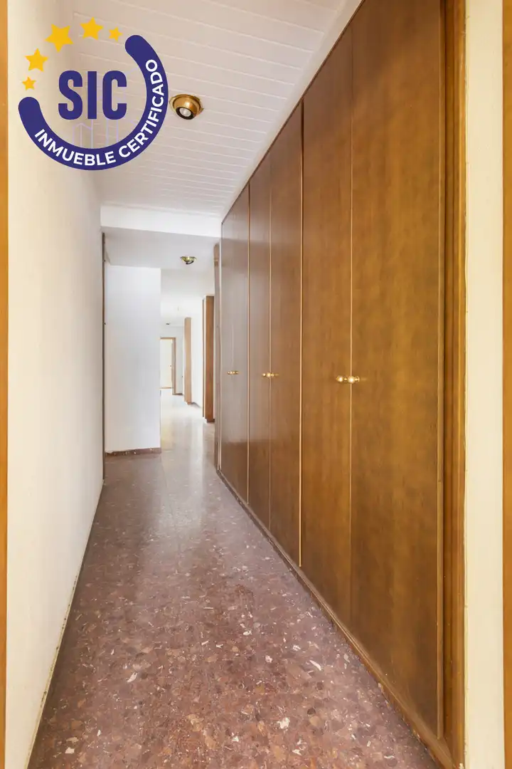 Flat for sale in Valencia