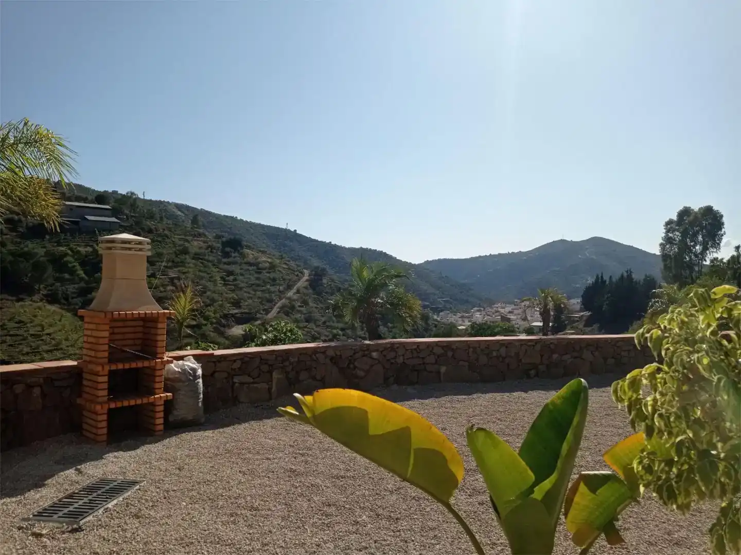 Terraza de Casa o chalet de alquiler en Arenas con Aire acondicionado, Jardín privado y Piscina