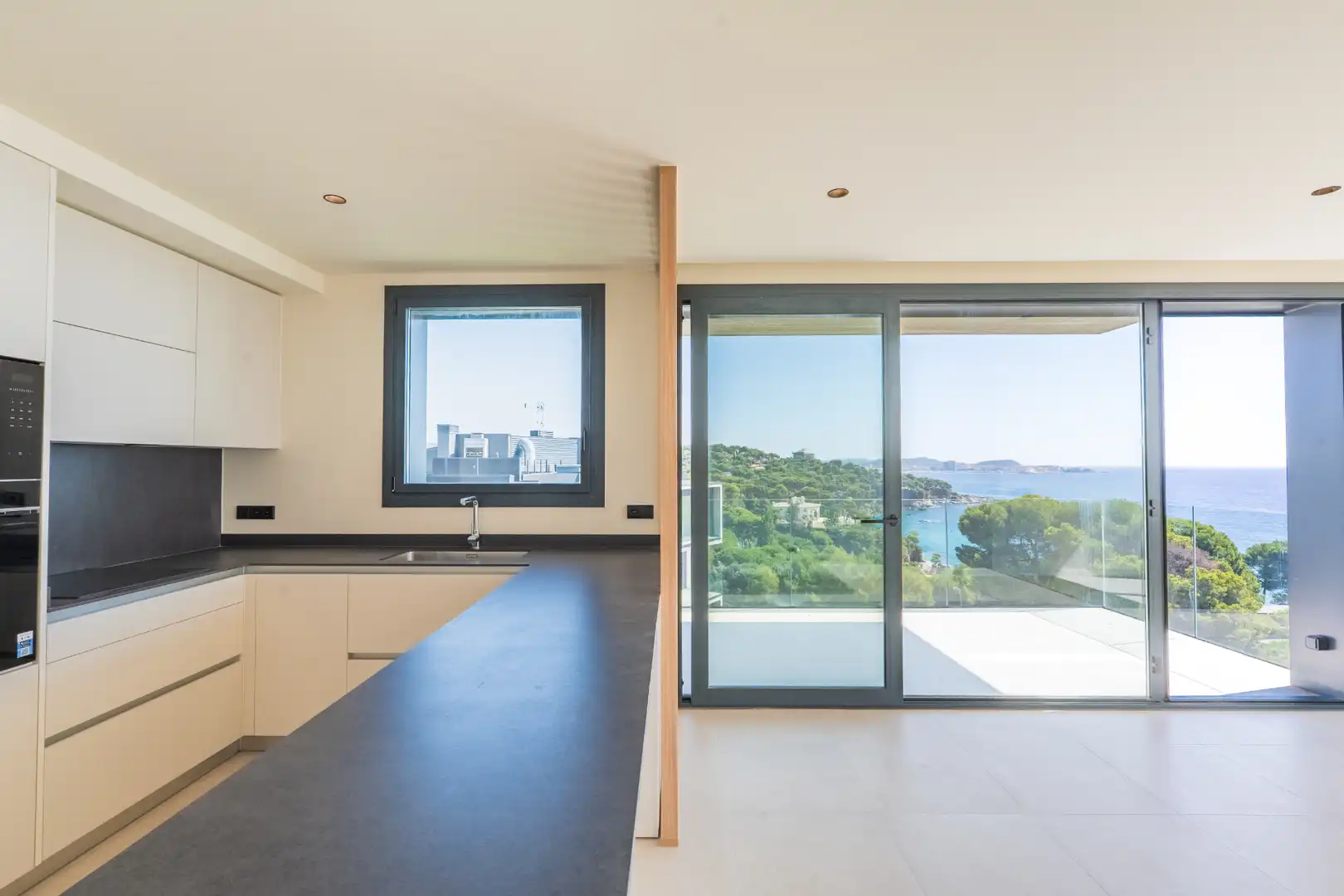 Neubau-Penthouse mit Pool zum Verkauf in Carrer Canigó 17, imagen 4