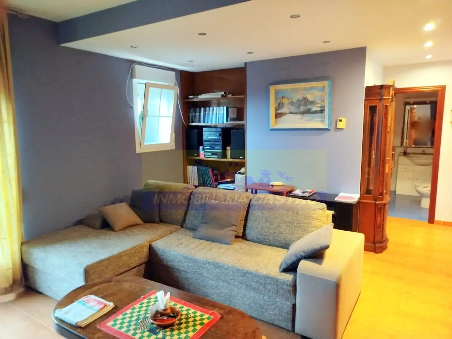 Sala de estar de Casa o chalet en venta en Castro-Urdiales con Calefacción, Jardín privado y Terraza