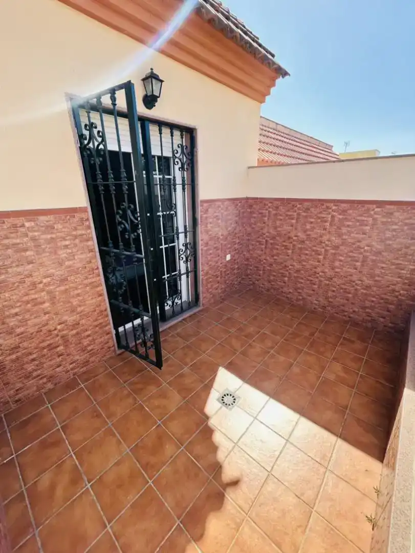Casa o xalet en venda en Huércal de Almería amb Aire condicionat i Balcó