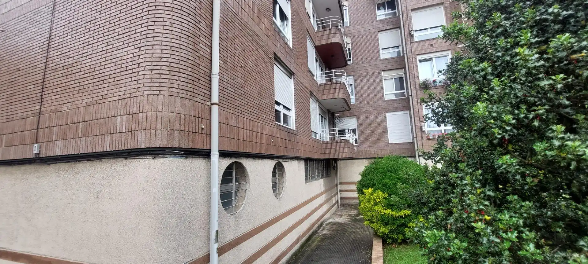 Vista exterior de Piso en venta en Torrelavega 