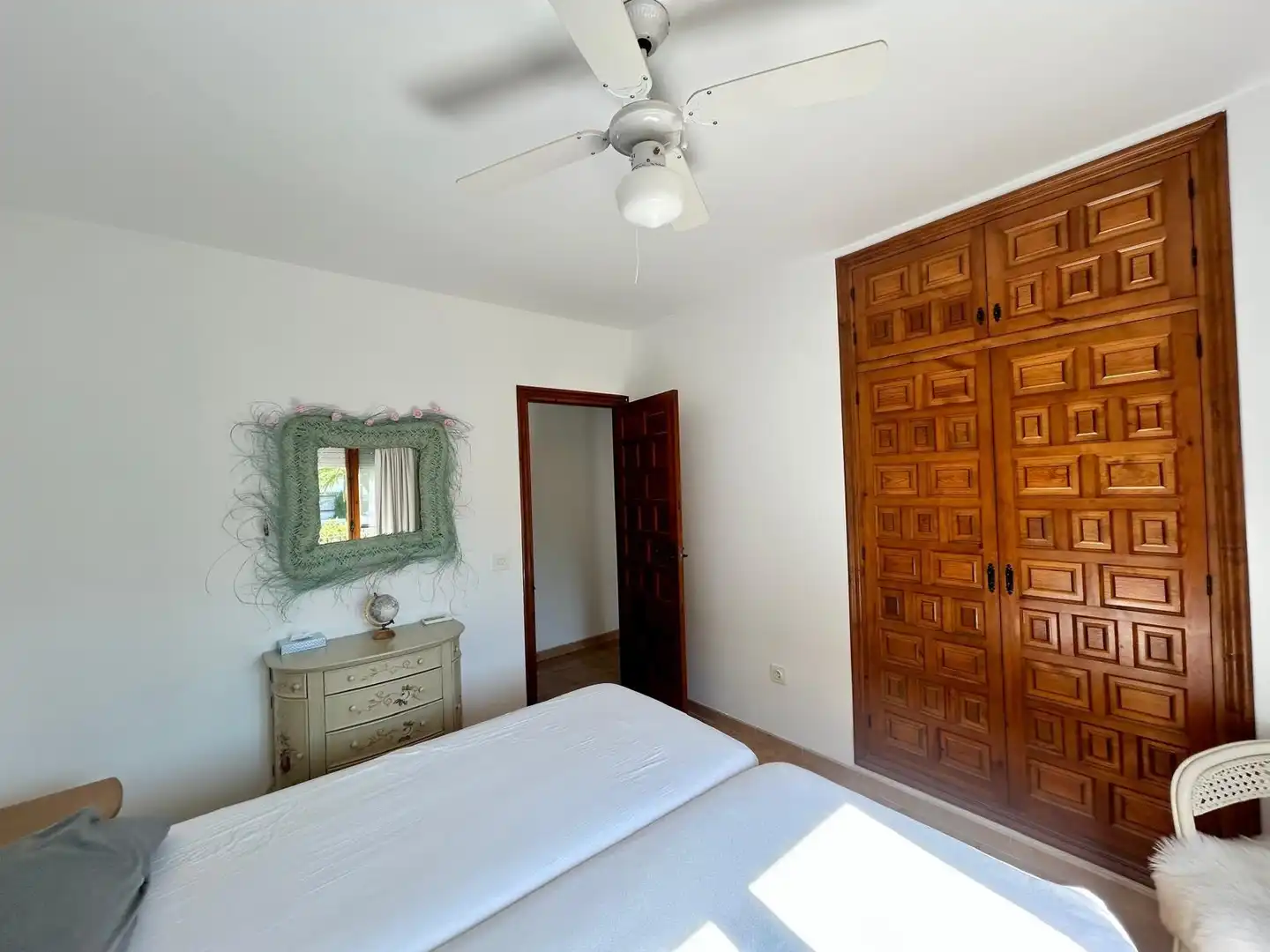 Habitación de Casa o chalet en venta en L'Alfàs del Pi con Aire acondicionado, Jardín privado y Terraza