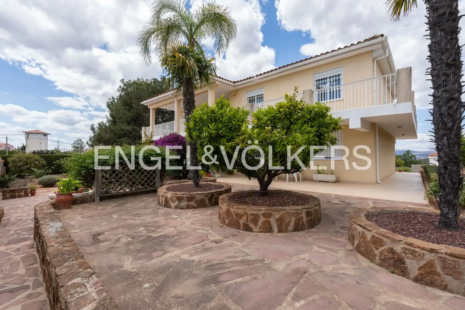 Vista exterior de Casa o chalet en venta en Alfarb con Calefacción, Jardín privado y Parquet