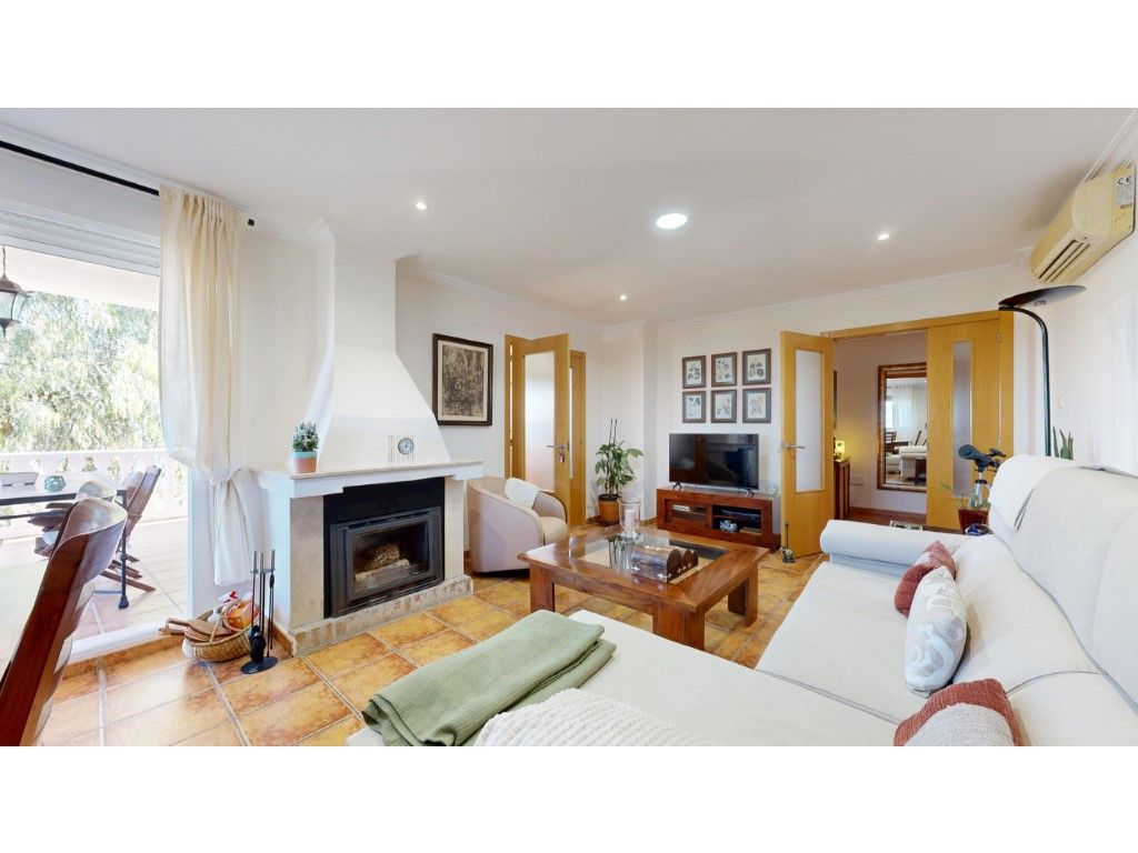 Sala de estar de Casa o chalet en venta en Alberic con Aire acondicionado, Calefacción y Jardín privado