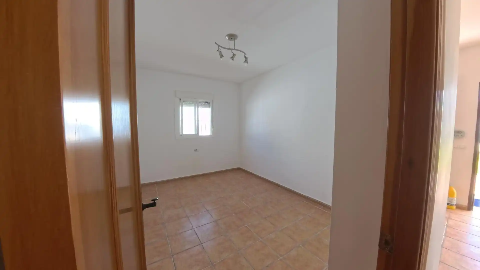 Dormitori de Casa o xalet en venda en Chiclana de la Frontera amb Jardí privat